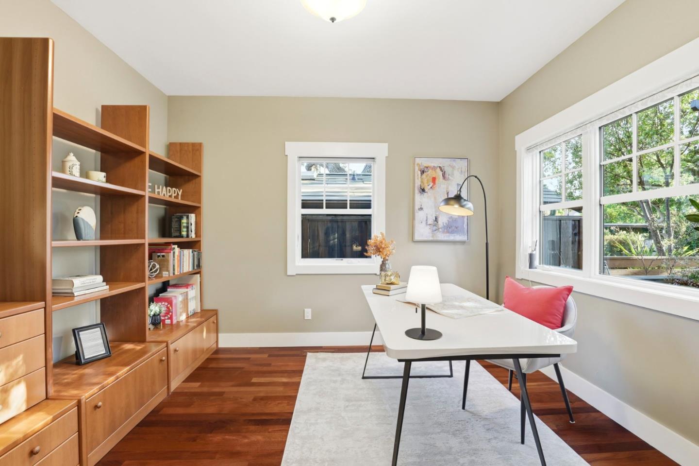 2067 Santa Cruz Avenue