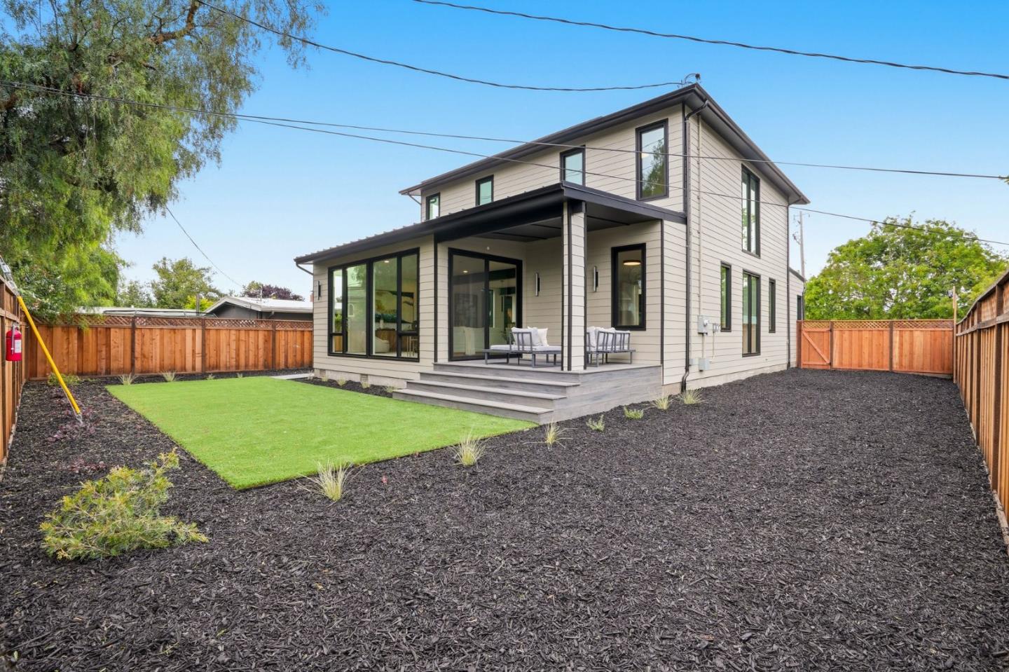 3012 Vistamont Drive