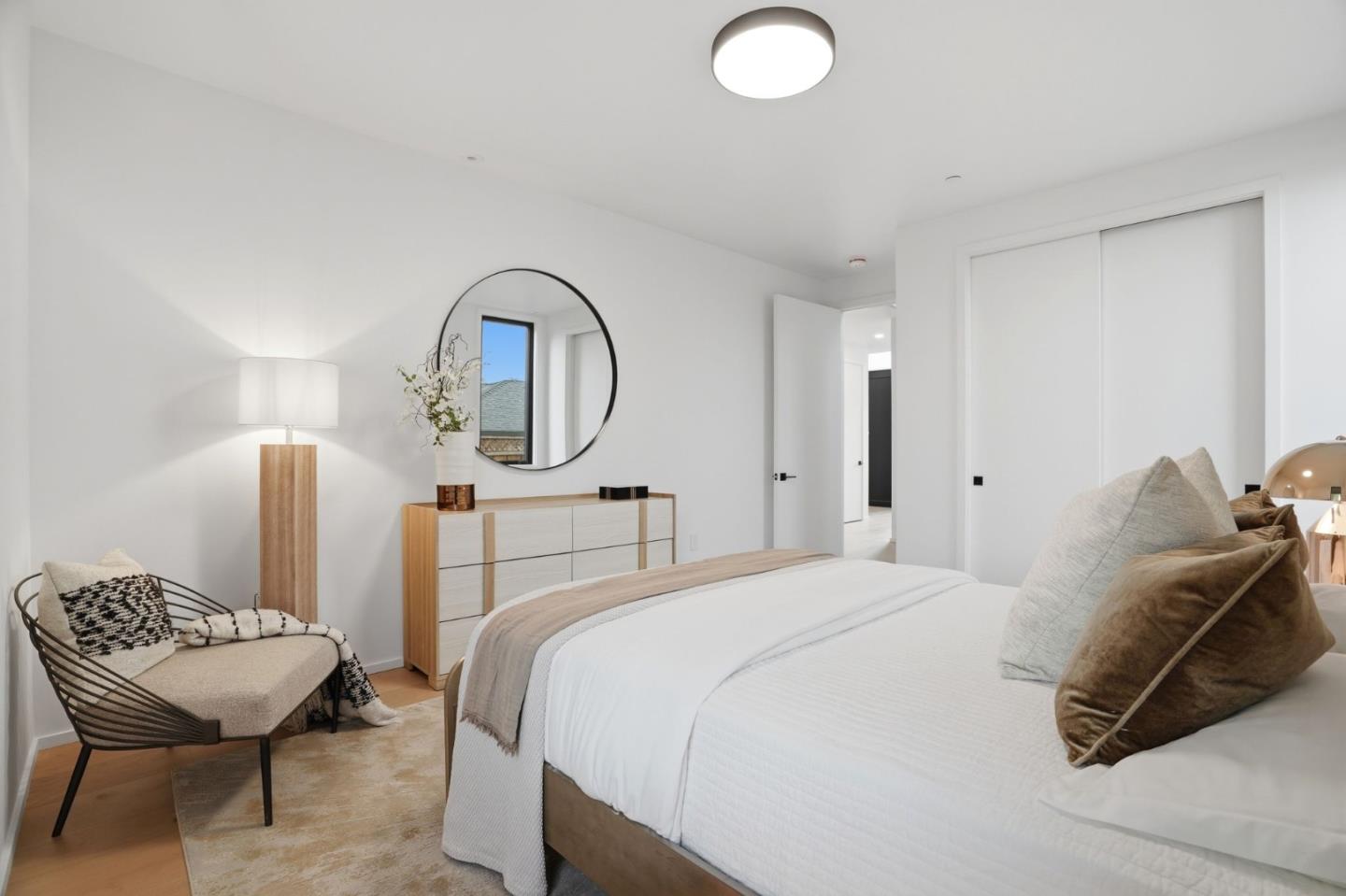 3012 Vistamont Drive