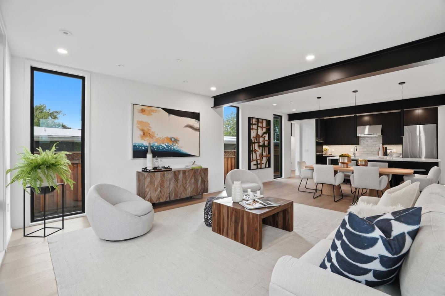 3012 Vistamont Drive