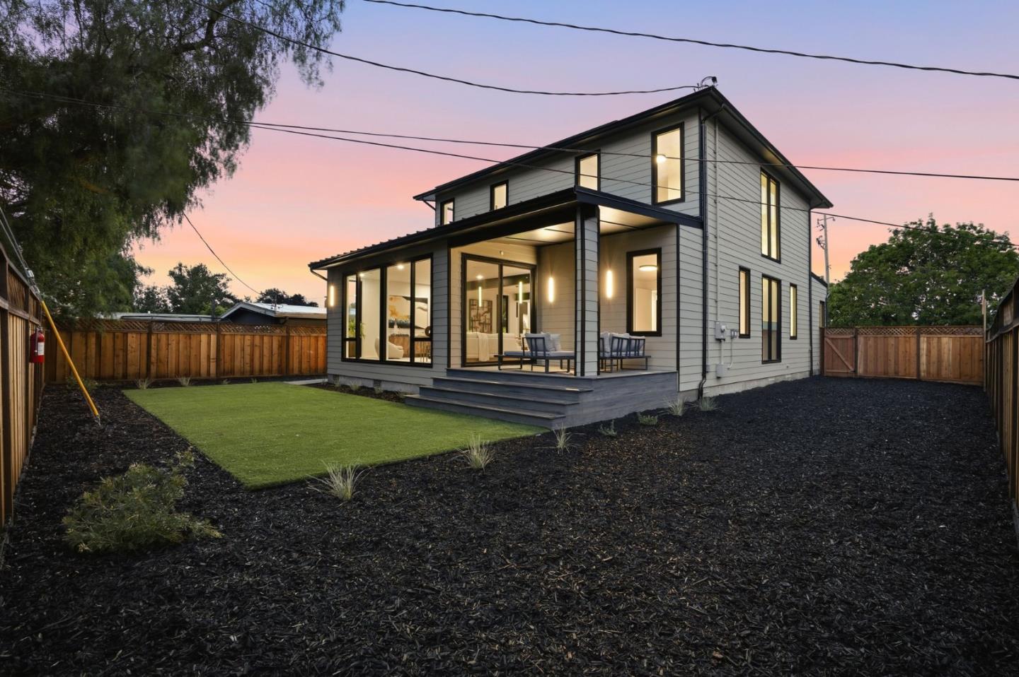 3012 Vistamont Drive