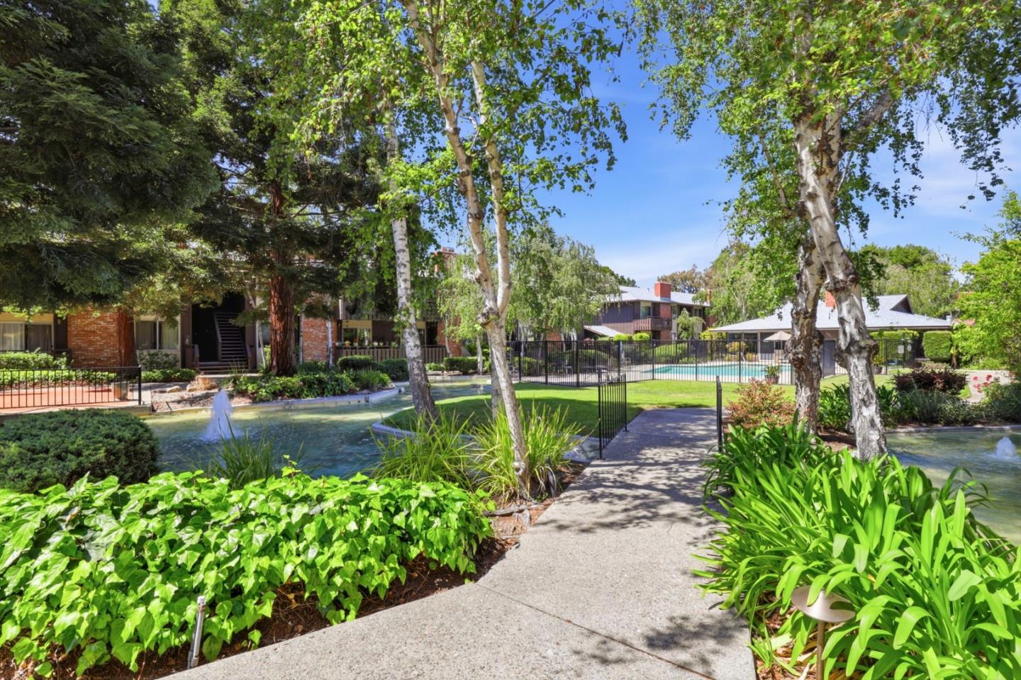 100 East Middlefield Road 3B