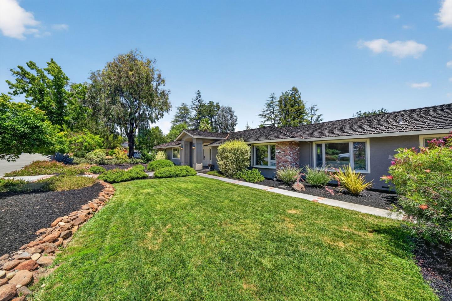 19348 Harleigh DR