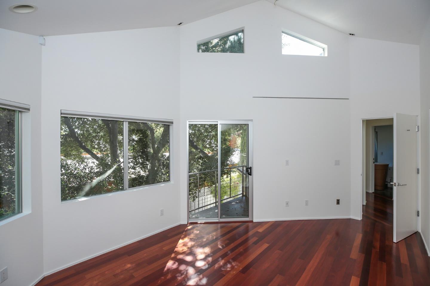 171 Cowper ST B