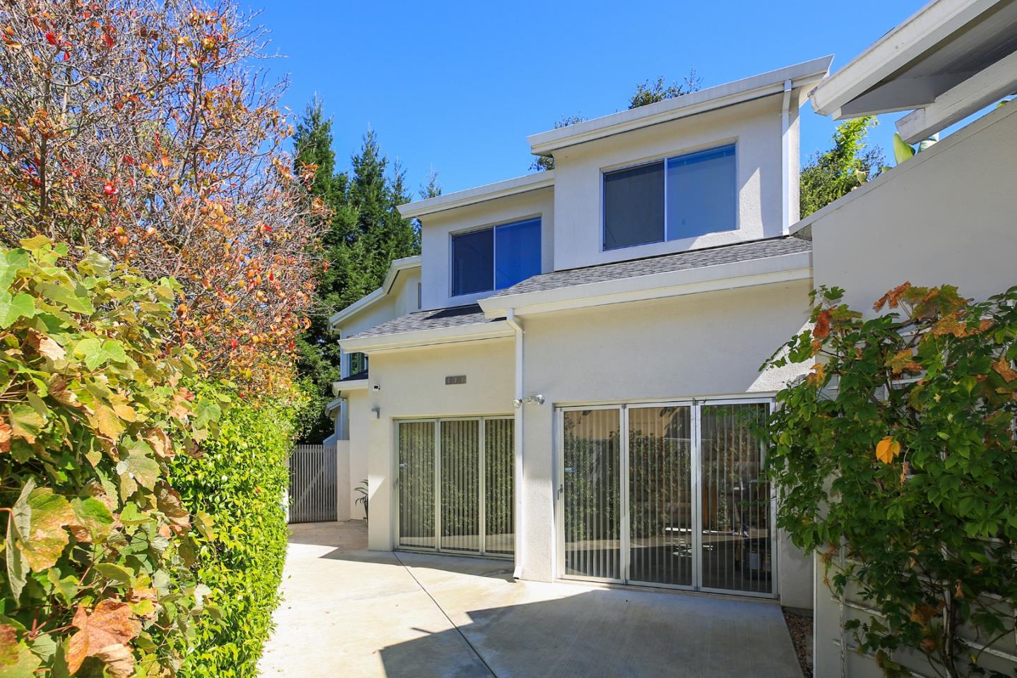 171 Cowper ST B