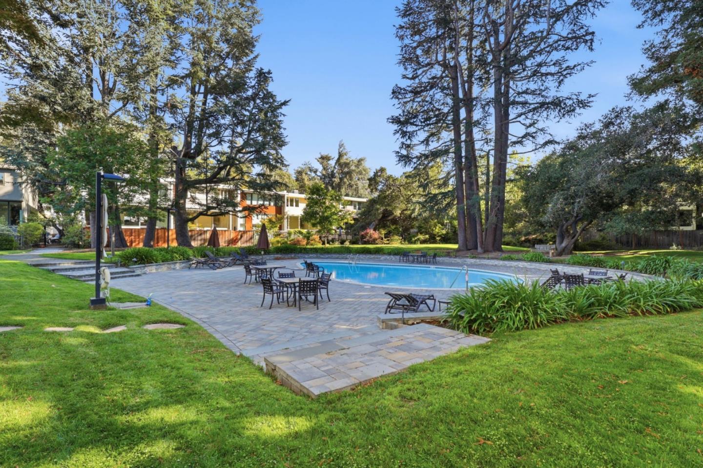 161 Stone Pine LN
