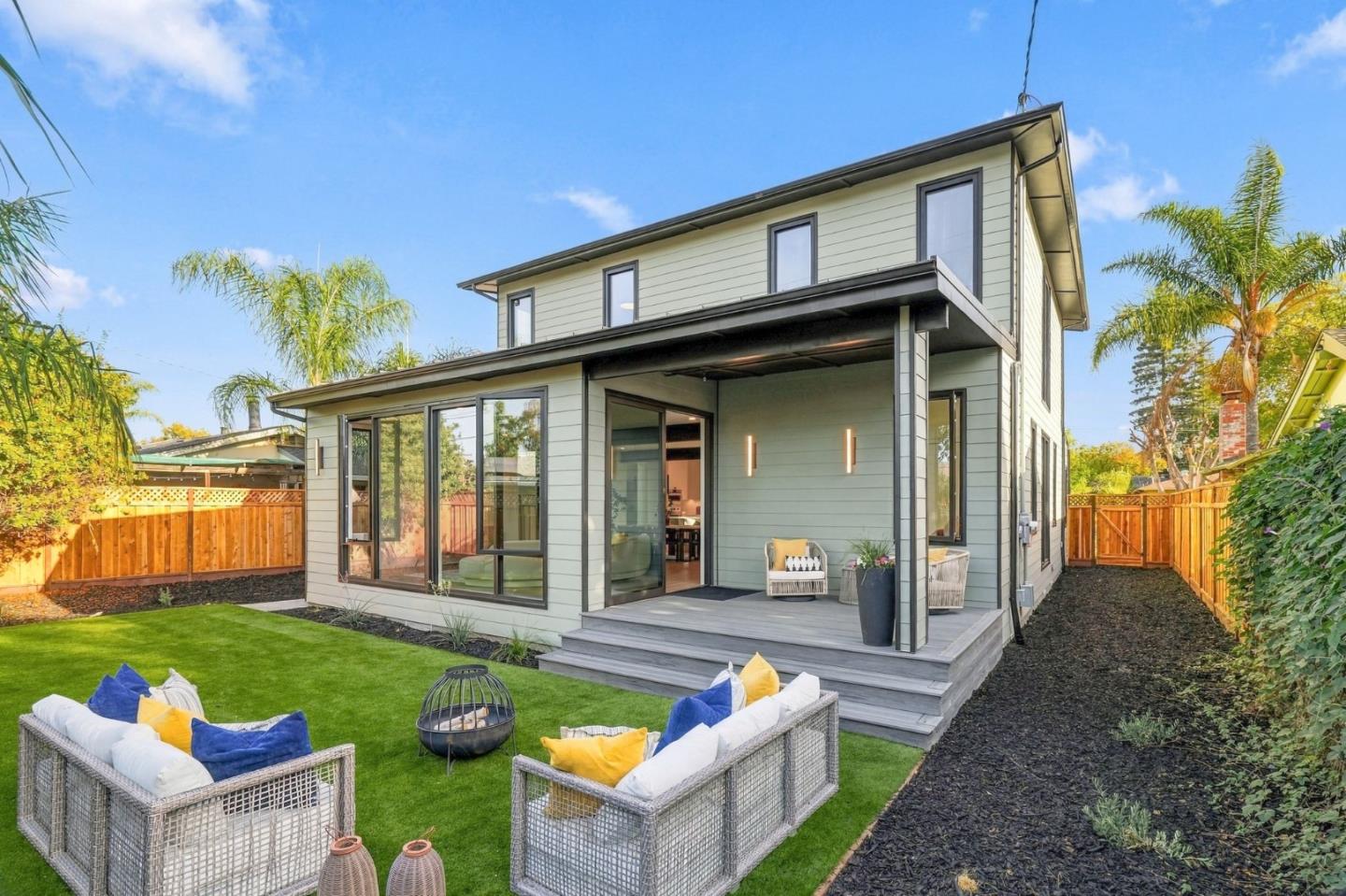 1311 Kipling CT