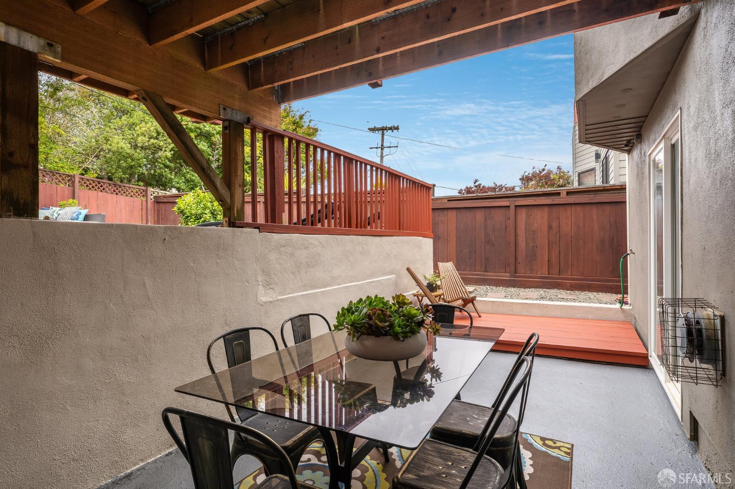 38 Sequoia Way