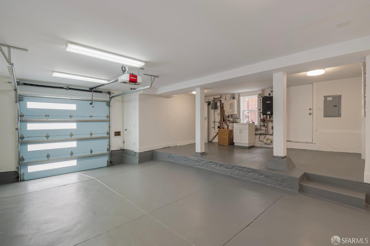 38 Sequoia Way