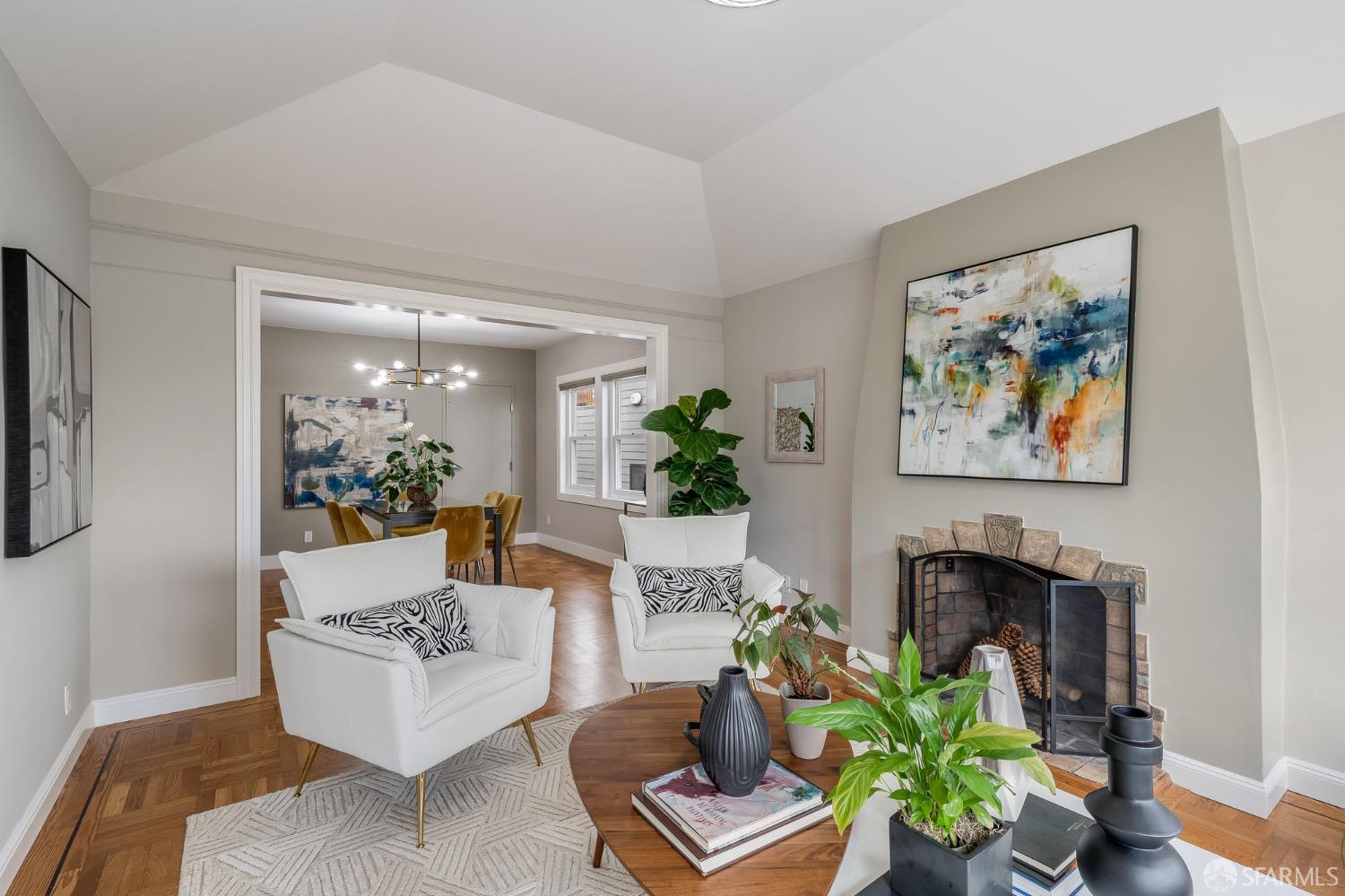38 Sequoia Way