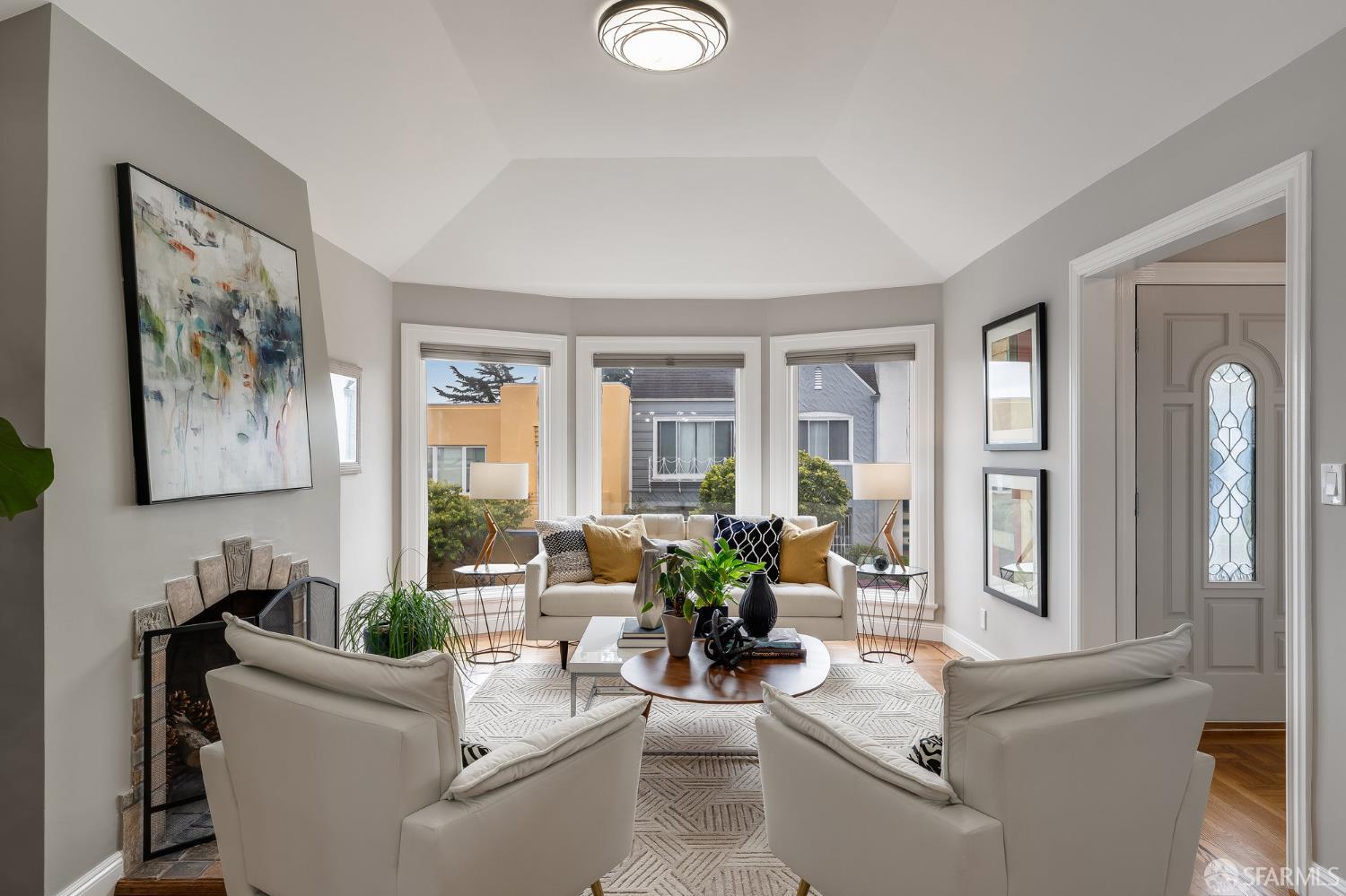 38 Sequoia Way