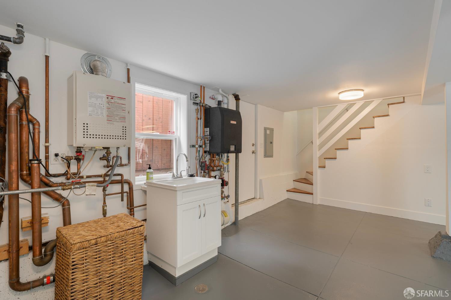 38 Sequoia Way