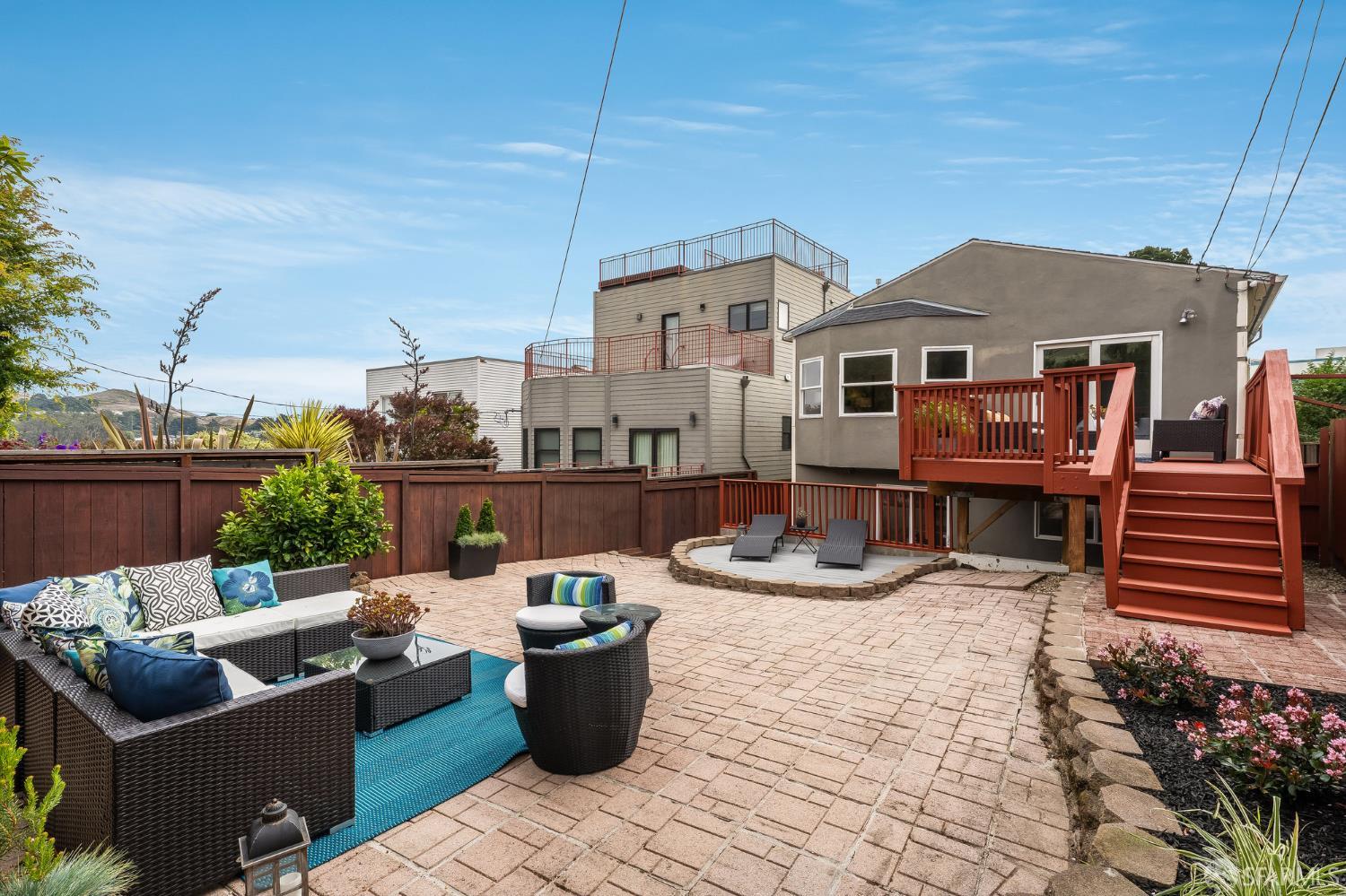 38 Sequoia Way