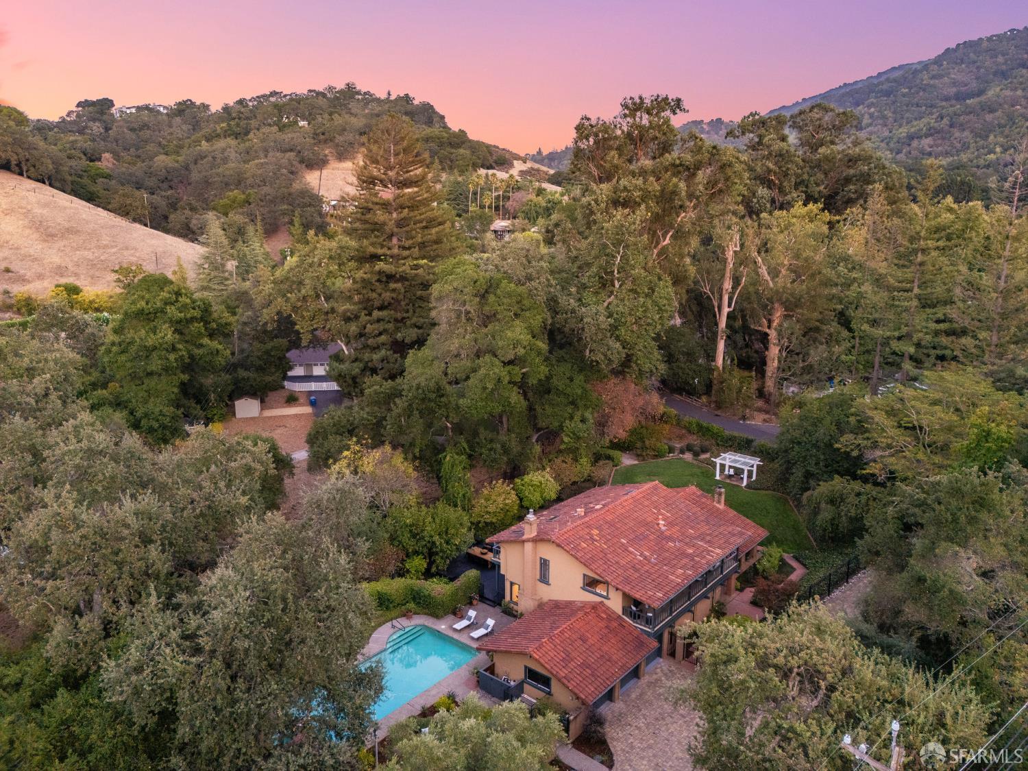 16244 Kennedy Road