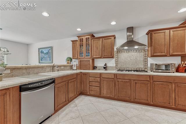 2244 Palm Drive
