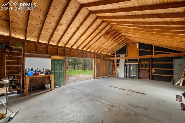 12150 Greentree Lane