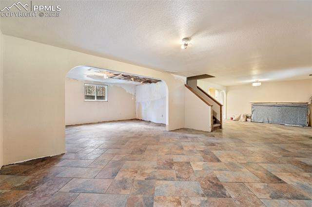 12150 Greentree Lane