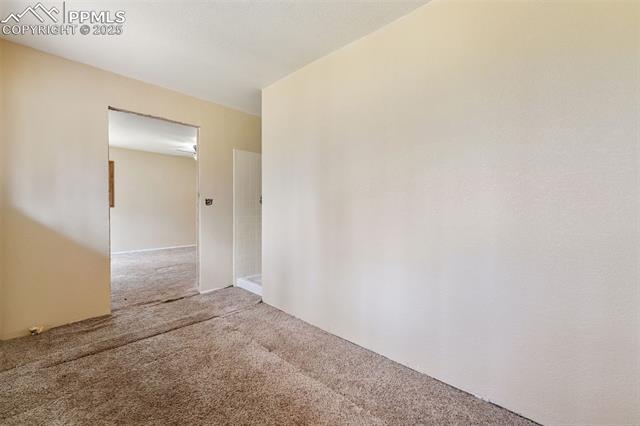 12150 Greentree Lane