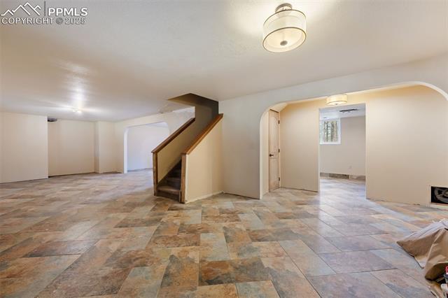 12150 Greentree Lane