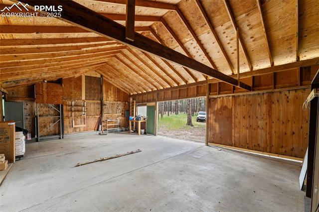 12150 Greentree Lane