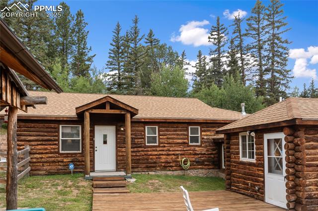 135 Daniwood Grove