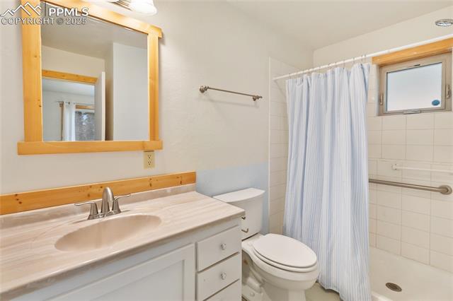 135 Daniwood Grove
