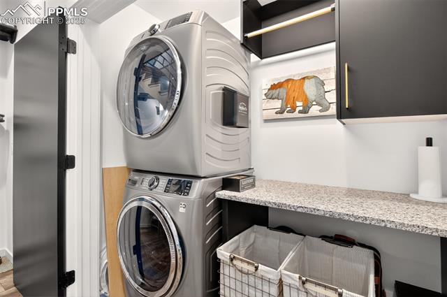 555 Sunrise Peak Road