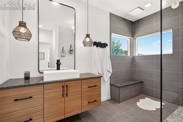 555 Sunrise Peak Road