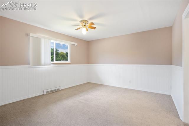 915 Skyway Boulevard