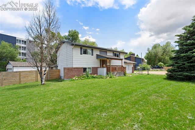 915 Skyway Boulevard