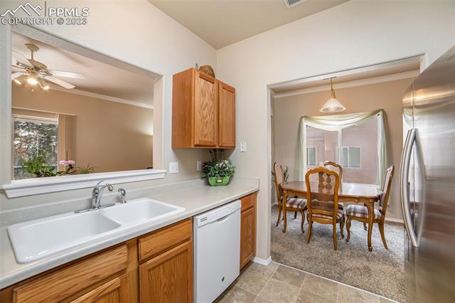 3020 Mandalay Grove Unit: 9