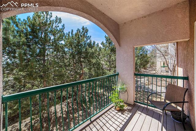3020 Mandalay Grove Unit: 9