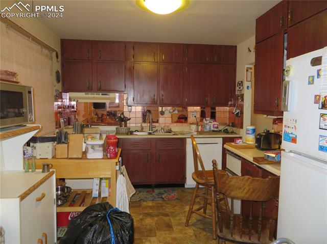 4395 Leprechaun Lane