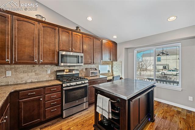 8745 Meadow Tree Trail