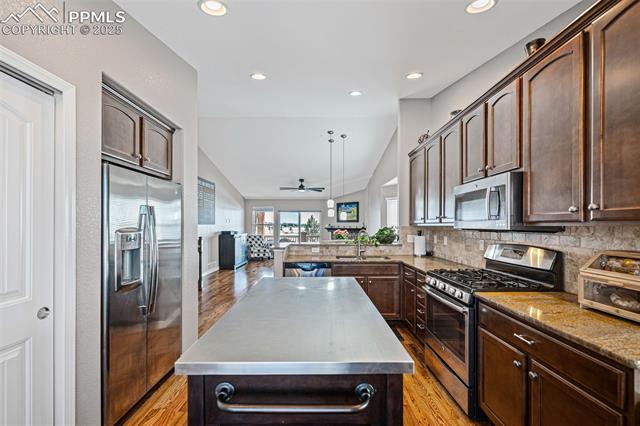 8745 Meadow Tree Trail