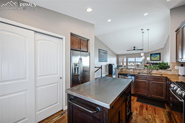 8745 Meadow Tree Trail