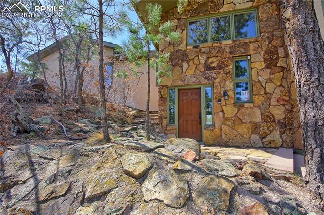 3512 W David Lane