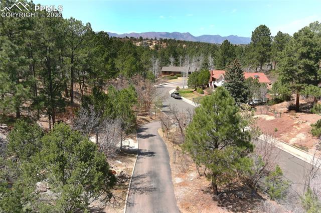 3512 W David Lane
