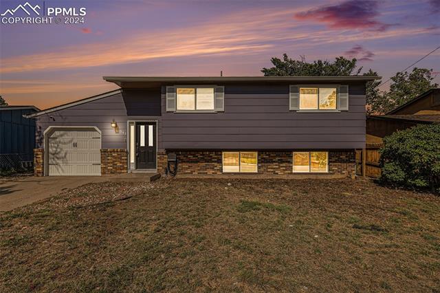 1543 Southmoor Drive