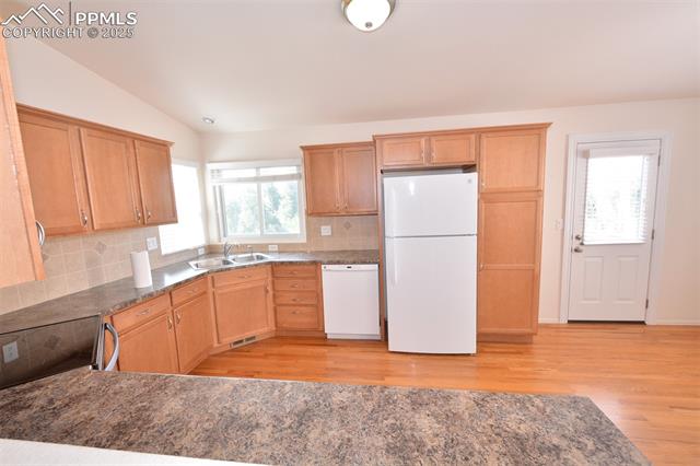 4570 Windmill Creek Way