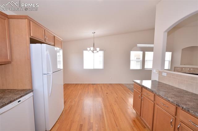 4570 Windmill Creek Way