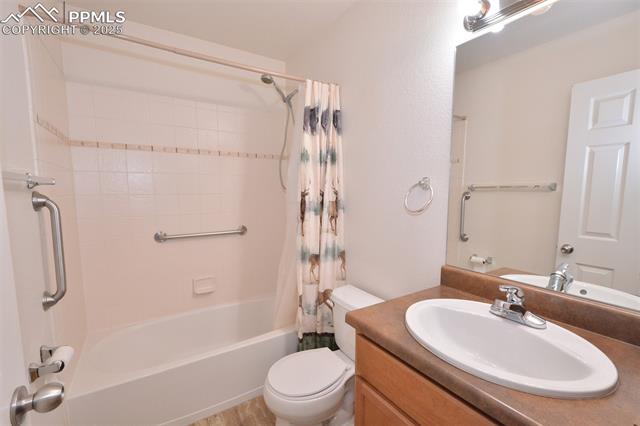 4570 Windmill Creek Way