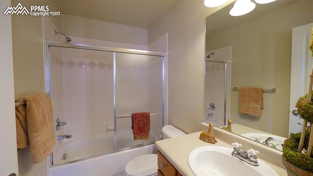 2343 St Claire Drive