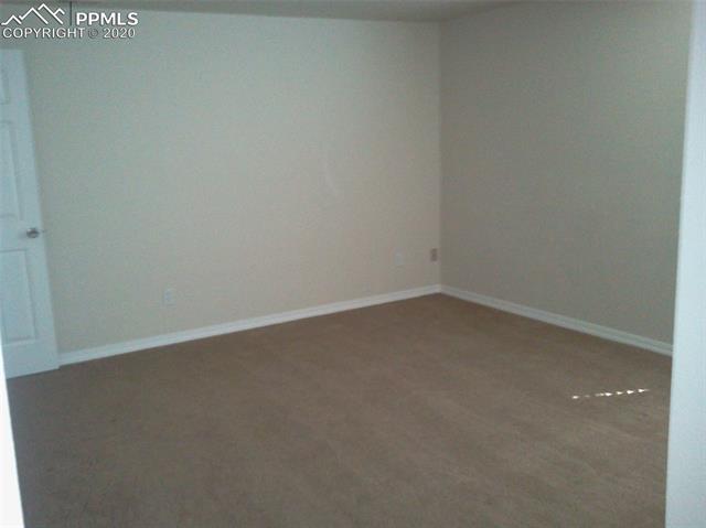 1143 Scarlet Oak Drive