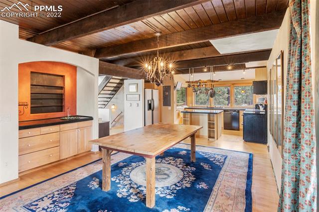 6235 Derby Rock Loop