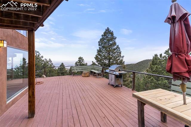 6235 Derby Rock Loop