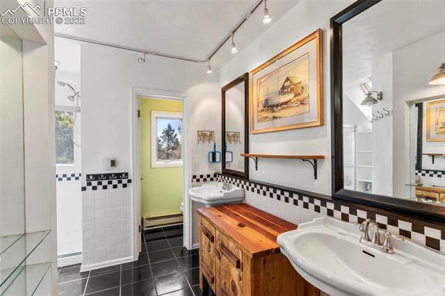 6235 Derby Rock Loop