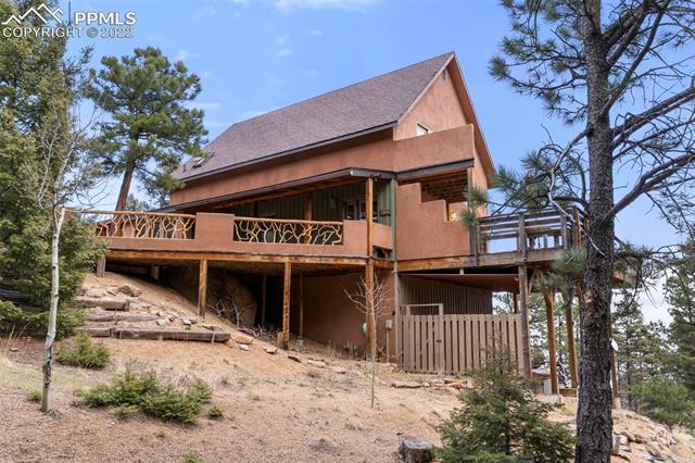 6235 Derby Rock Loop