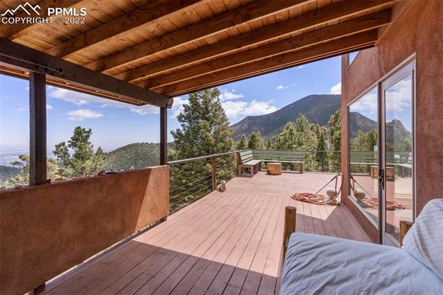 6235 Derby Rock Loop