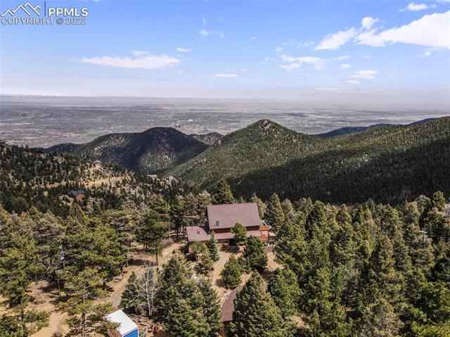 6235 Derby Rock Loop